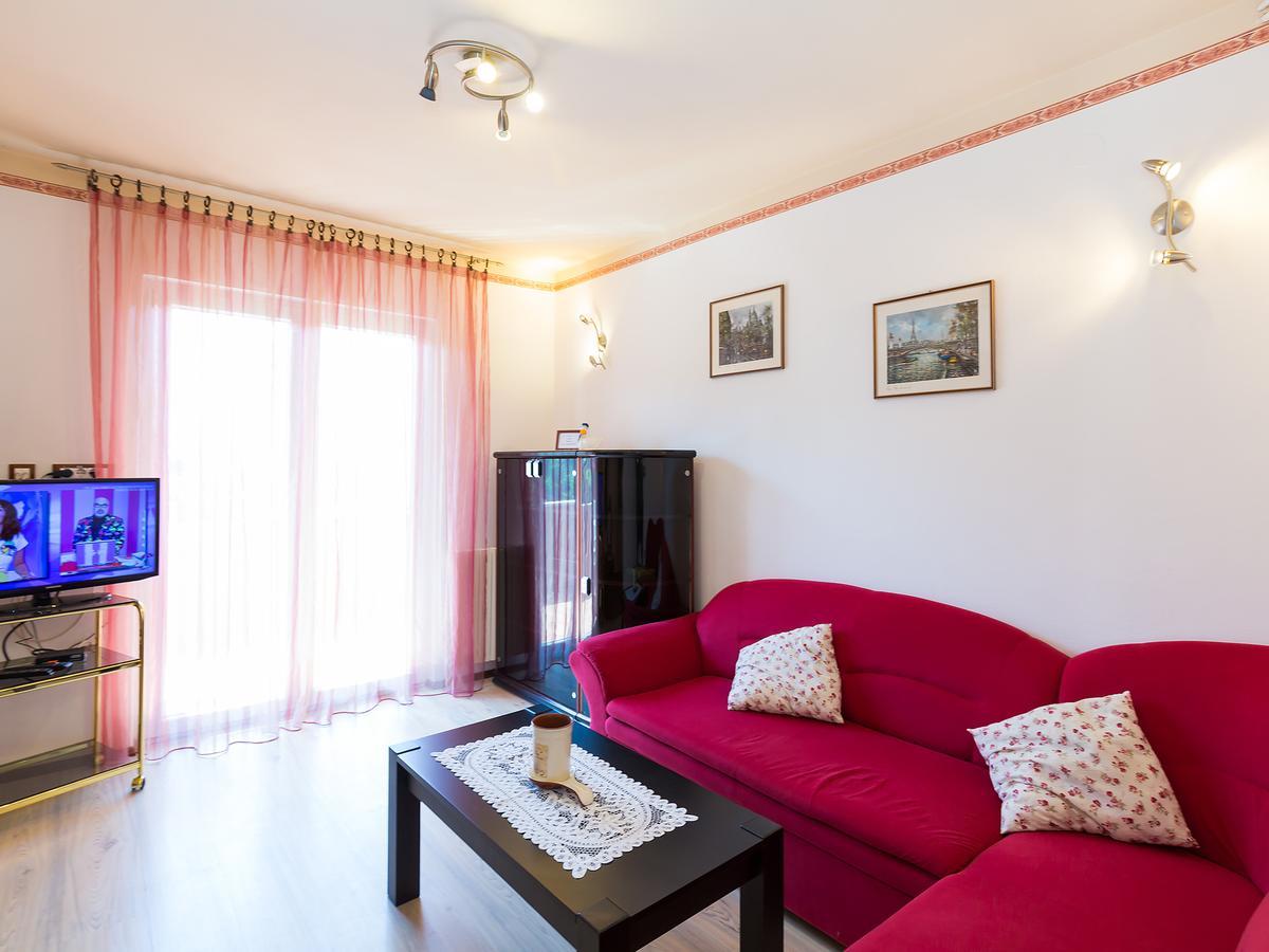 Apartment Nerina Пореч Екстериор снимка